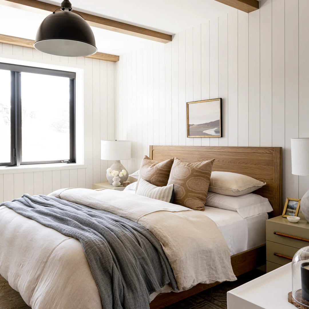 The 6 Easiest Ways to Hide Ugly Walls in 2025