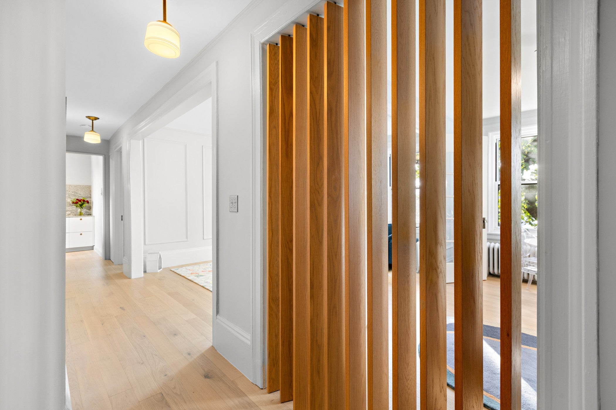 slat divider entryway