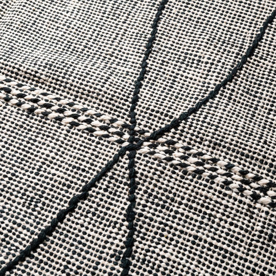 Huda - Taznakht kilim rug